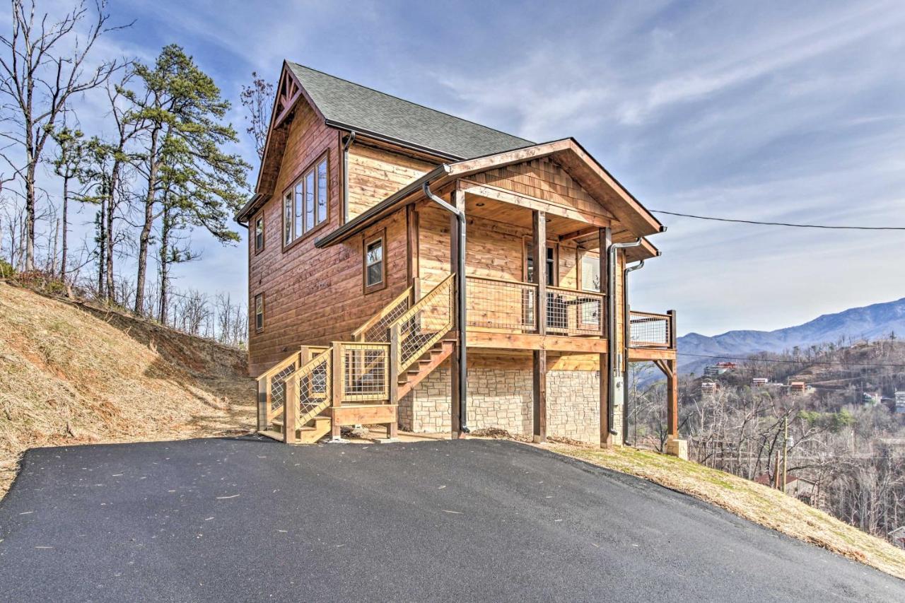 Villa Smoky Mountain Hideaway With Hot Tub, Deck And Views! Gatlinburg Exterior foto